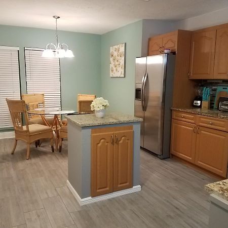 2Br/1Ba Vacation Rental - Sienna Park Сарасота Экстерьер фото