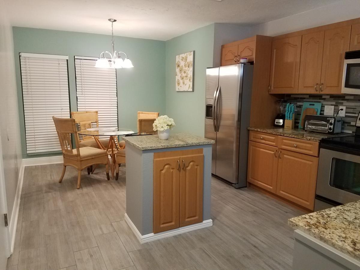 2Br/1Ba Vacation Rental - Sienna Park Сарасота Экстерьер фото